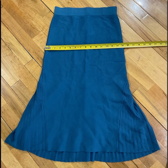 RACHEL COMEY RIBBED FLARE MIDI SKIRT - Picture 7 of 10